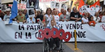 Fue masiva la movilización en Córdoba de los organismos, gremios y agrupaciones estudiantiles