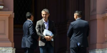 Menem llega a Córdoba para la creación de La Libertad Avanza