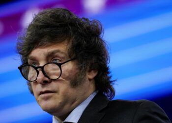 El Ejecutivo finalmente decidió citar a todos los gobernadores