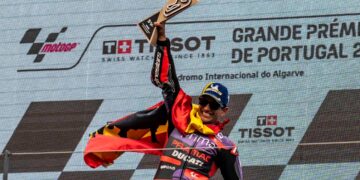 Jorge Martín ganó de punta a punta en Portugal