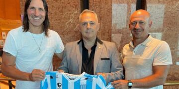 Juan Carlos Olave es el nuevo entrenador de Racing