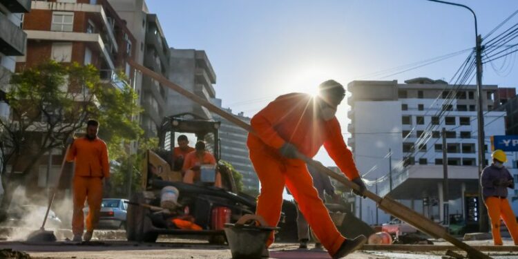 La obra pública se frena en la provincia y cae el empleo