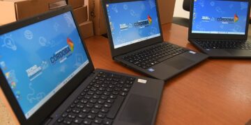 Entregarán 8.000 netbooks a 56 estudiantes de magisterio