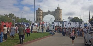 Córdoba se sumó al “piquetazo” nacional y hubo disturbios