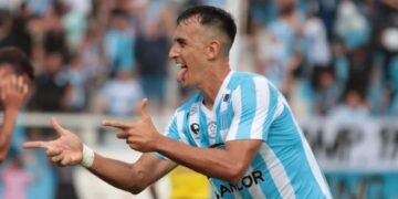 Gran triunfo de Racing ante Alvarado