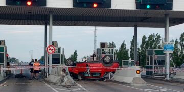 Un médico y dirigente radical falleció tras chocar contra el peaje de la autopista Córdoba-Carlos Paz