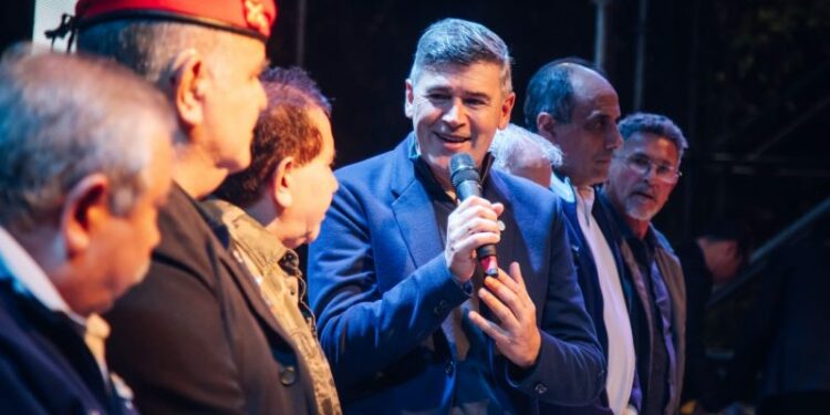 En un acto, Passerini homenajeó a los héroes y caídos en la guerra de Malvinas