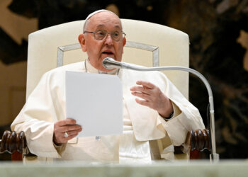 El Vaticano reafirmó su oposición al cambio de sexo, la «teoría de género» y a la maternidad subrogada