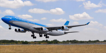 Aerolíneas Argentinas suspendió temporalmente sus vuelos a una ciudad de Córdoba