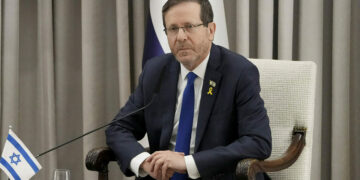 Israel asegura que está evaluando «todas las opciones» para «proteger y defender» a su país