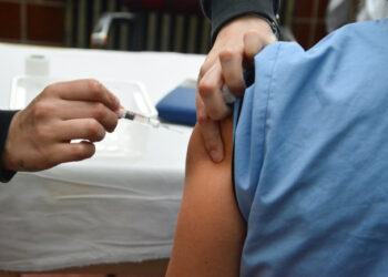 Amplían la vacunación antigripal a todos los grupos de riesgo