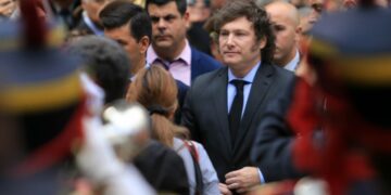 Milei encabezó el acto por la Guerra de Malvinas y planteó «una nueva era de reconciliación con las FFAA»