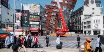 Un terremoto de magnitud 7,4 sacudió a Taiwán dejando varios muertos y heridos