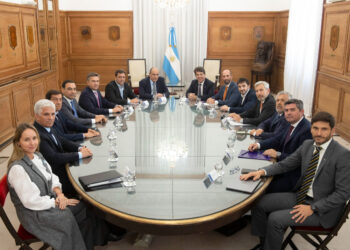 El Gobierno activó una nueva ronda de negociaciones por la Ley Bases y el paquete fiscal