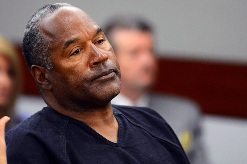 Murió O.J. Simpson, figura del fútbol americano que fue absuelto por el asesinato de su ex esposa