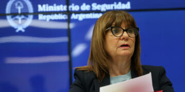 El Gobierno bajó el nivel de alerta de seguridad de «naranja» a «moderada»