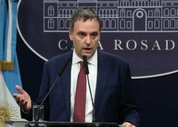 Adorni se refirió a la marcha universitaria: «La discusión presupuestaria quedó saldada»