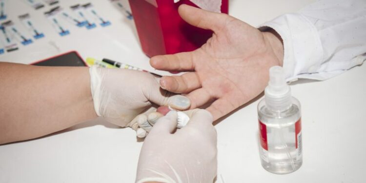 Continúan las asesorías y testeos de VIH, sífilis y hepatitis en Córdoba