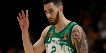 Pablo Prigioni salió en defensa de Luca Vildoza