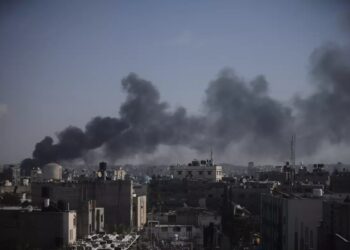 Hezbollah ataca y amaga con escalar el conflicto en Israel