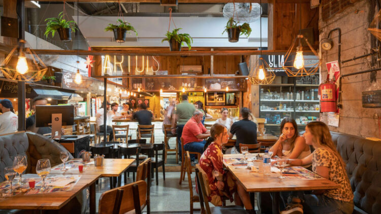 Tres restaurantes emblemáticos de Córdoba especialistas en mariscos, cabritos y milanesas