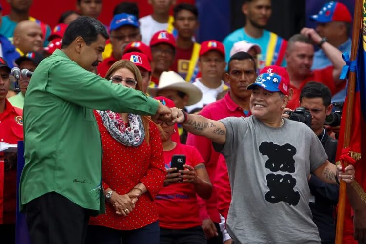 Nicolás Maduro afirmó que a Maradona “lo mataron” y que “fue una operación para acabar con los símbolos de la Argentina rebelde”