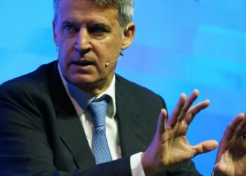 Los especialistas refutaron los números del superávit de Milei