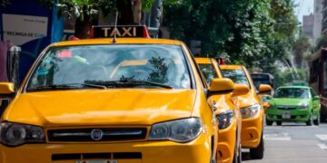 Aumentaron las tarifas de taxis, remises y de la ITV en Córdoba