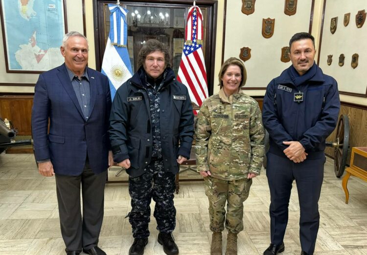 Milei se reunió con Richardson en Ushuaia en un fuerte gesto del Gobierno a Estados Unidos