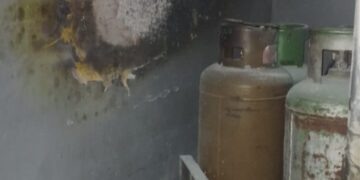 Dos heridos tras la explosión de una garrafa e incendio en una panadería de Córdoba