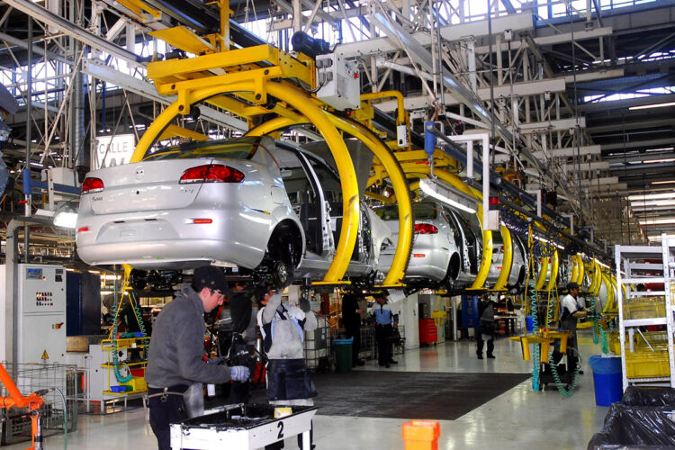 Autopartistas y metalúrgicas son los rubros que más aplicaron suspensiones.