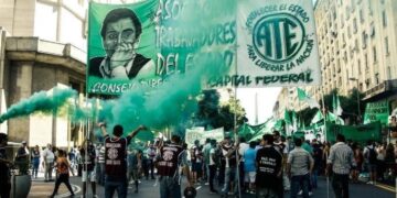 Recrudece el conflicto por los despidos en el estado: ATE anunció nuevo paro para el viernes