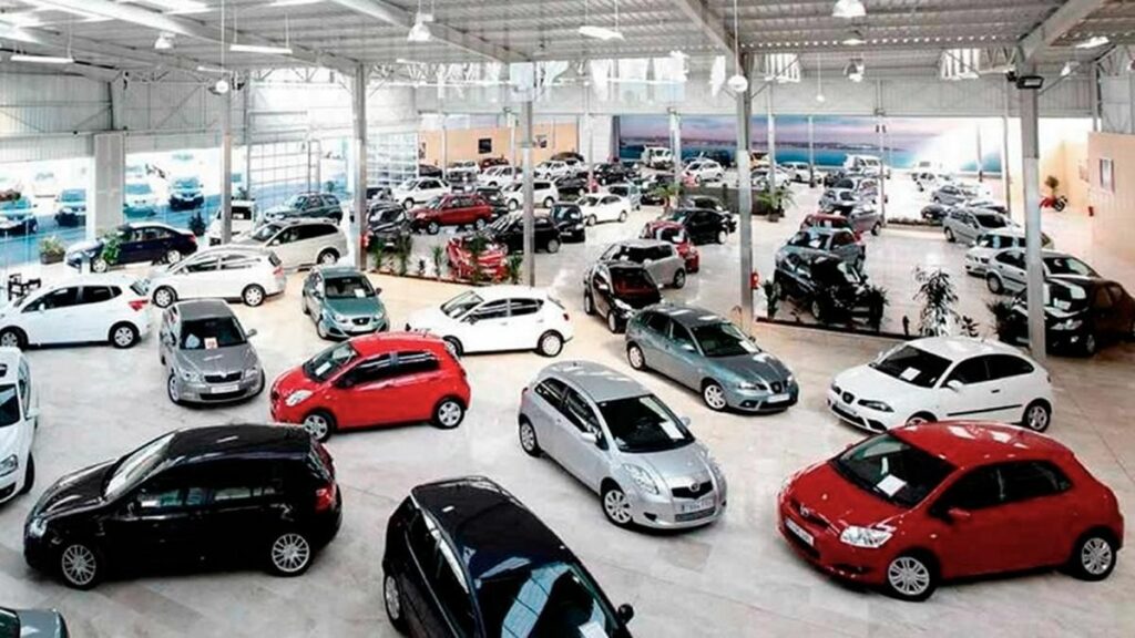 La venta de autos nuevos se derrumbó un 43% en marzo