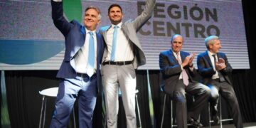 Llaryora, Pullaro, Frigerio y un mensaje de unidad al Gobierno: «Argentina crecerá con las provincias, nunca contra ellas»