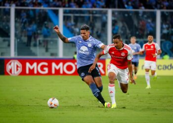 Belgrano debutó con un empate ante Inter