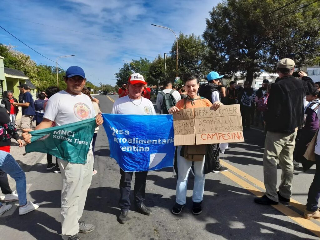 Movimientos campesinos, en defensa de la economía popular