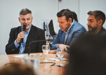 Buscan promover la producción de alimentos agroecológicos en la ciudad