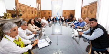 La Nación abrió un diálogo por la reforma laboral con la CGT