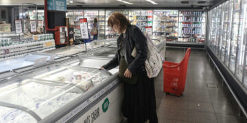La caída general del consumo se consolida y ahonda la recesión