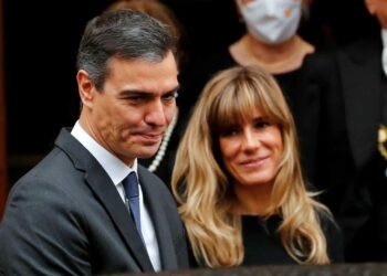 El presidente español anunció que está pensando en dimitir