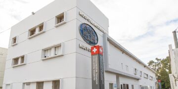 Tres hospitales provinciales suman sus consultorios externos para la atención de pacientes