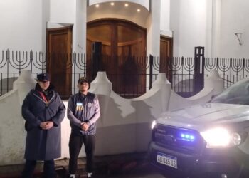 Llaryora condenó el ataque de Irán sobre el pueblo de Israel