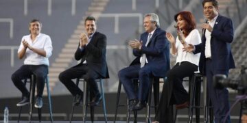 Crece la interna con La Cámpora en el peronismo
