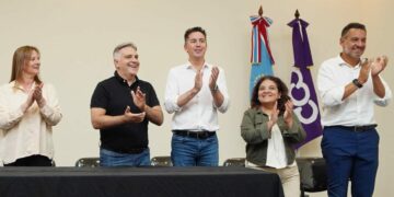 Llaryora reiteró la importancia de mantener la obra pública