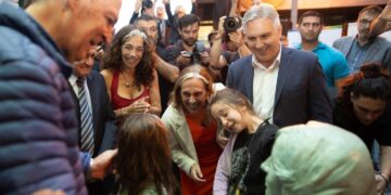 Llaryora y Schiaretti compartieron un acto en homenaje a Sonia Torres
