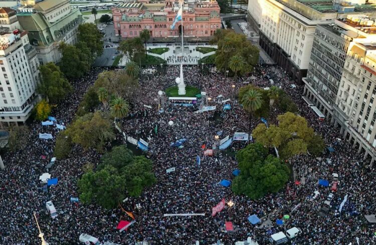 La movilización reunió a una verdadera marea humana en Caba.