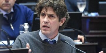 El rechazo de De Loredo a Lousteau calienta la interna de la UCR local