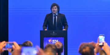El Gobierno avanza en otra ola de despidos en el Estado