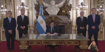 Milei anunció superávit fiscal en el primer trimestre y dijo: «El plan está funcionando”