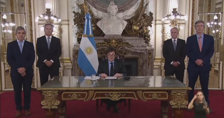 Milei anunció superávit fiscal en el primer trimestre y dijo: "El plan está funcionando”